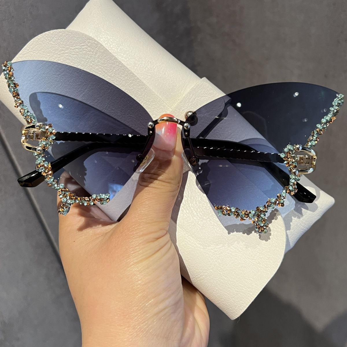 New Butterfly Retro Fashion Glasses